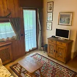 Mountain Adventure Flat *